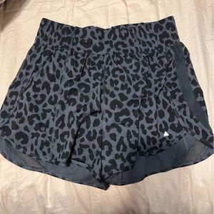 Vitality midnight cheetah breeze short
